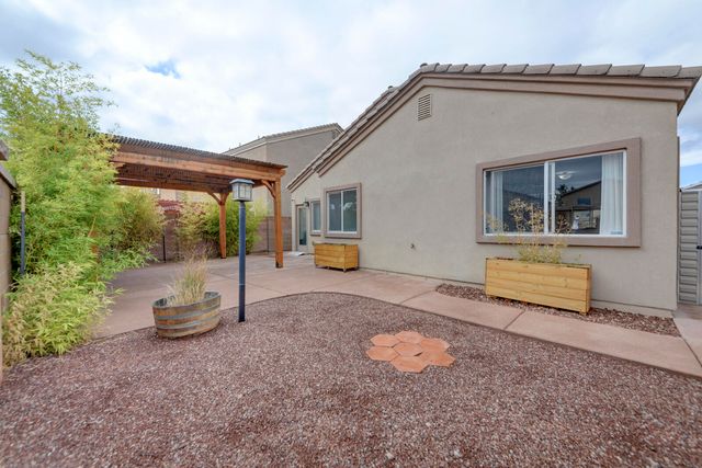 8928 W Oso corridor Place NW, Albuquerque, NM 87114