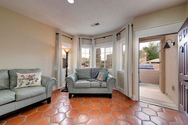 8928 W Oso corridor Place NW, Albuquerque, NM 87114