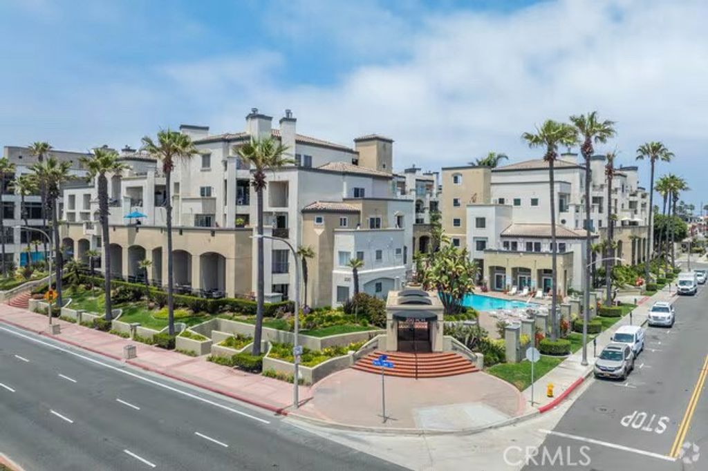 200 Pacific Coast Highway 149, Huntington Beach, CA 92648 — exterior