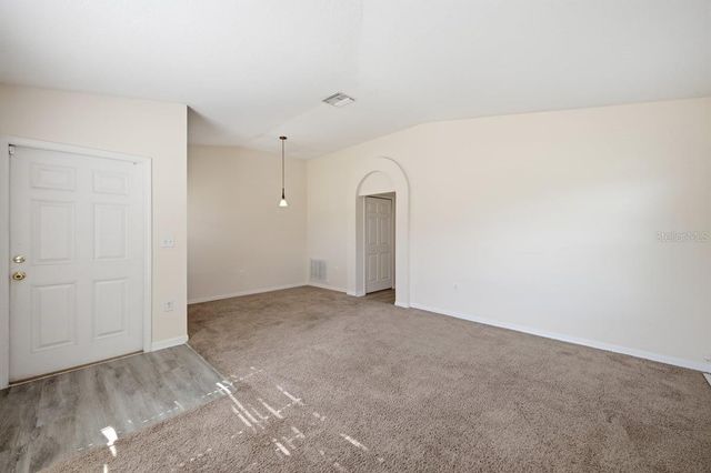 7631 MERCHANTVILLE CIRCLE, Zephyrhills, FL 33540