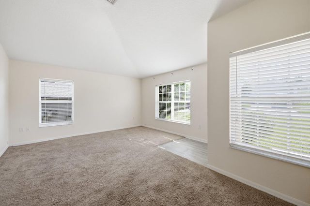 7631 MERCHANTVILLE CIRCLE, Zephyrhills, FL 33540