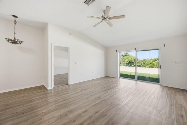 7631 MERCHANTVILLE CIRCLE, Zephyrhills, FL 33540