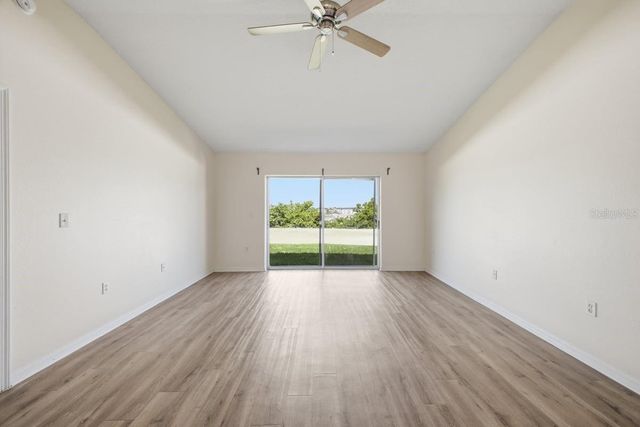 7631 MERCHANTVILLE CIRCLE, Zephyrhills, FL 33540