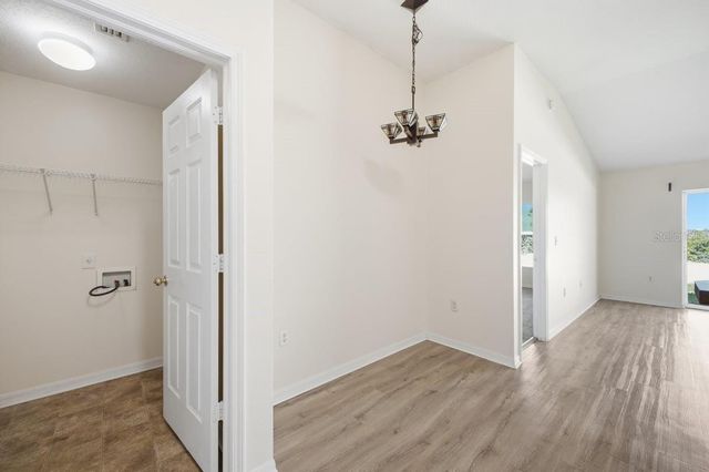 7631 MERCHANTVILLE CIRCLE, Zephyrhills, FL 33540
