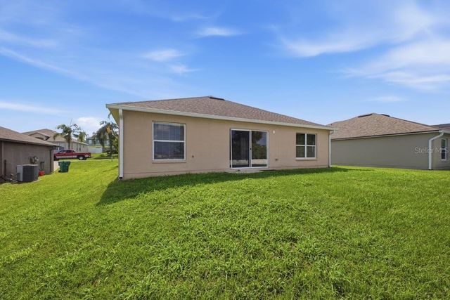 7631 MERCHANTVILLE CIRCLE, Zephyrhills, FL 33540