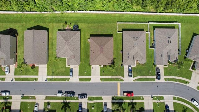7631 MERCHANTVILLE CIRCLE, Zephyrhills, FL 33540