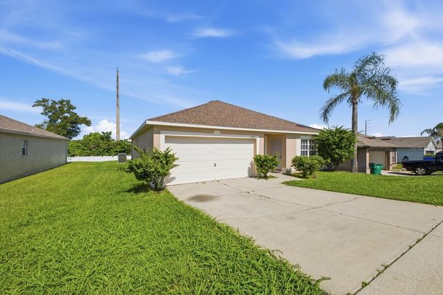 7631 MERCHANTVILLE CIRCLE, Zephyrhills, FL 33540