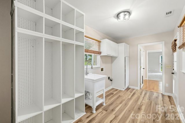 2106 Caleo Circle, Charlotte, NC 28270
