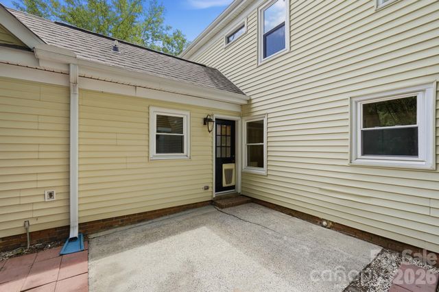 2106 Caleo Circle, Charlotte, NC 28270