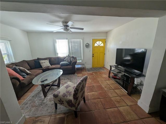 1637 Woodford AVE, Fort Myers, FL 33901
