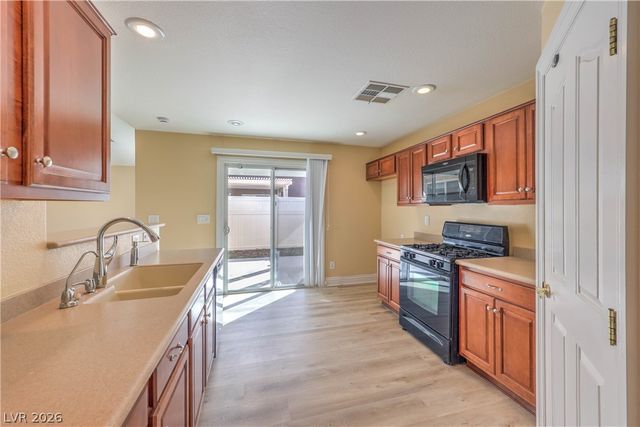 8604 Lakota Street, Las Vegas, NV 89123