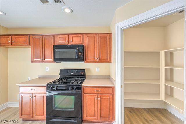 8604 Lakota Street, Las Vegas, NV 89123