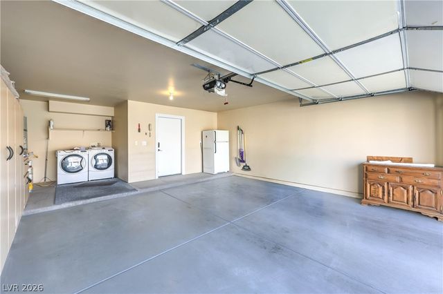 8604 Lakota Street, Las Vegas, NV 89123