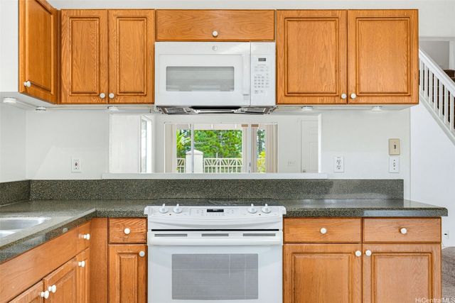 94-612 Lumiauau Street, Waipahu, HI 96797