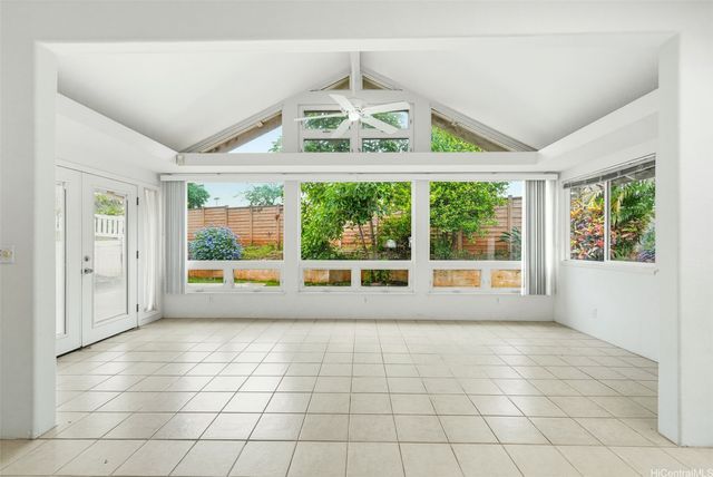 94-612 Lumiauau Street, Waipahu, HI 96797