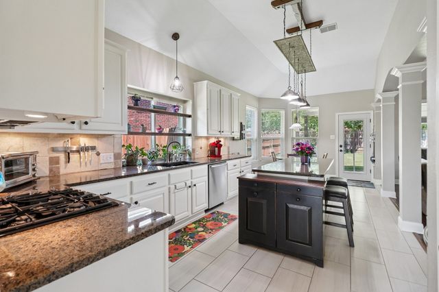 2220 Columbia Drive, Flower Mound, TX 75022