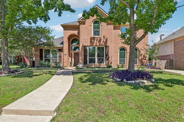 2220 Columbia Drive, Flower Mound, TX 75022