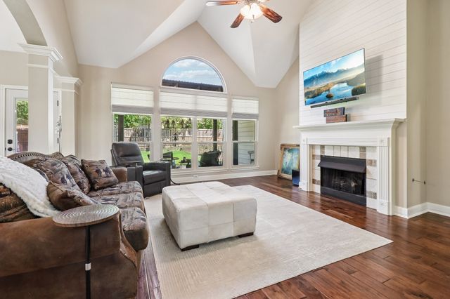 2220 Columbia Drive, Flower Mound, TX 75022