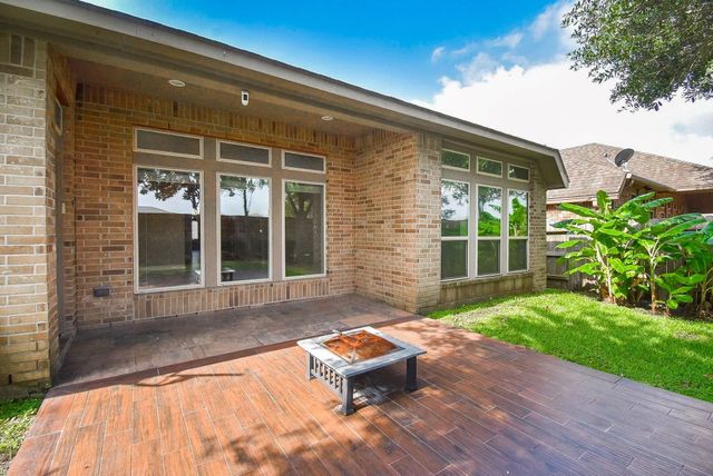 17514 Woodfalls Lane, Richmond, TX 77407