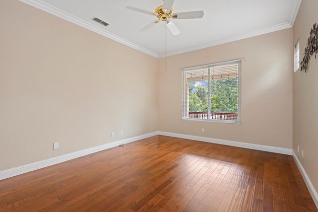 8383 Oakwood Hills Cir, Citrus Heights, CA 95610