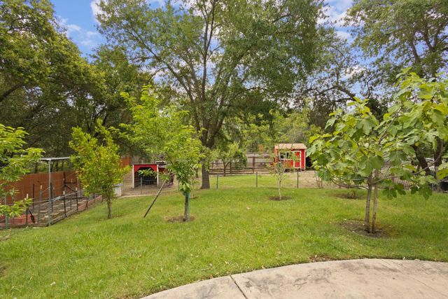8383 Oakwood Hills Cir, Citrus Heights, CA 95610