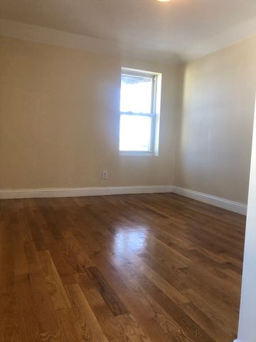 6R Salem Street 6, Woburn, MA 01801