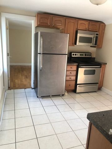 6R Salem Street 6, Woburn, MA 01801