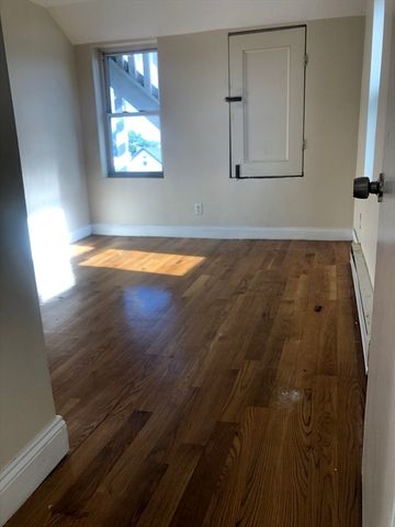 6R Salem Street 6, Woburn, MA 01801