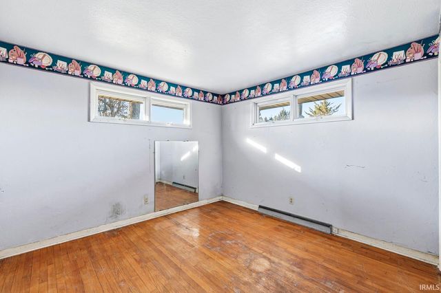 28807 Oakwood Place, Elkhart, IN 46514