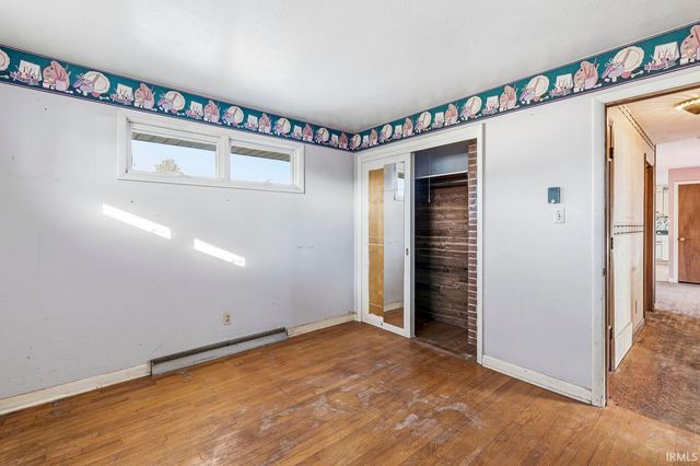 28807 Oakwood Place, Elkhart, IN 46514