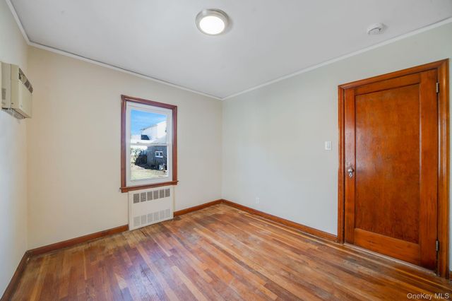 48 Winthrop Street, New Hyde Park, NY 11040