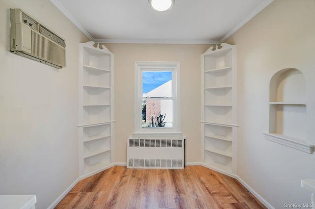 48 Winthrop Street, New Hyde Park, NY 11040