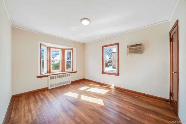 48 Winthrop Street, New Hyde Park, NY 11040