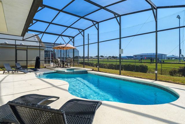 434 HENLEY CIR, Davenport, FL 33896