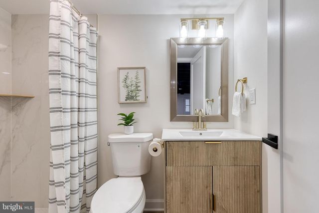 6854 DUNBAR RD, Baltimore, MD 21222
