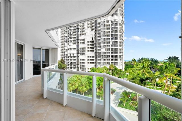 21055 Yacht Club Drive 802, Aventura, FL 33180