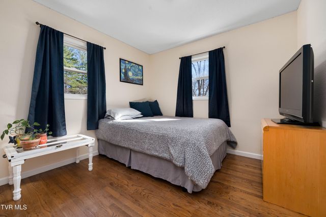 626 Hospital Hill Road, Mountain City, TN 37683