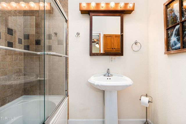 626 Hospital Hill Road, Mountain City, TN 37683