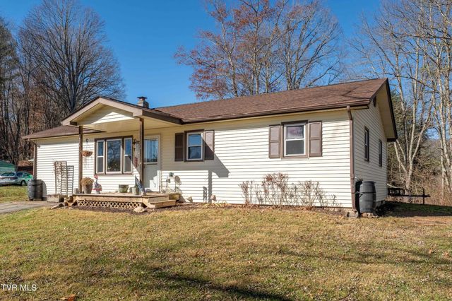 626 Hospital Hill Road, Mountain City, TN 37683