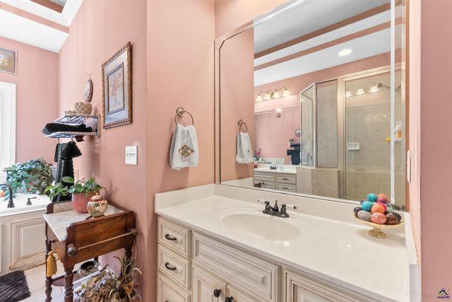 110 Bartlett Way, Centerville, GA 31028