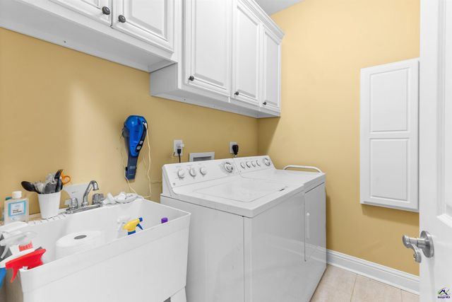 110 Bartlett Way, Centerville, GA 31028