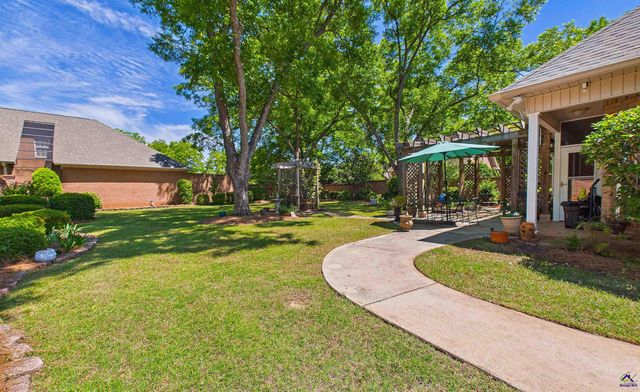 110 Bartlett Way, Centerville, GA 31028