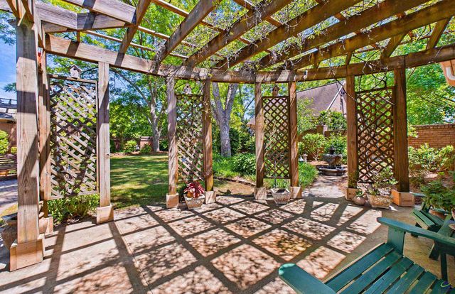 110 Bartlett Way, Centerville, GA 31028