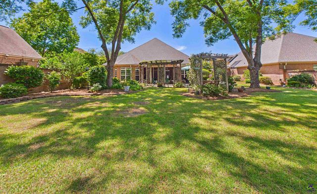 110 Bartlett Way, Centerville, GA 31028