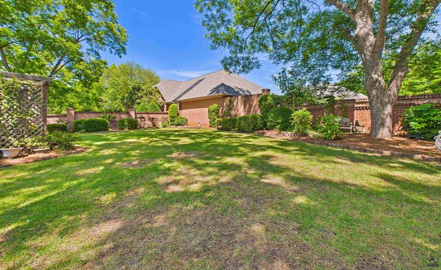 110 Bartlett Way, Centerville, GA 31028