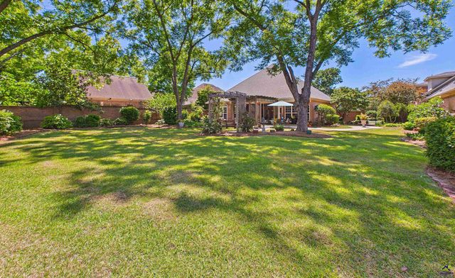110 Bartlett Way, Centerville, GA 31028