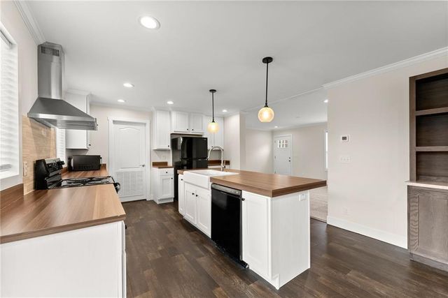 719 Kelly Bridge Road, Dawsonville, GA 30534