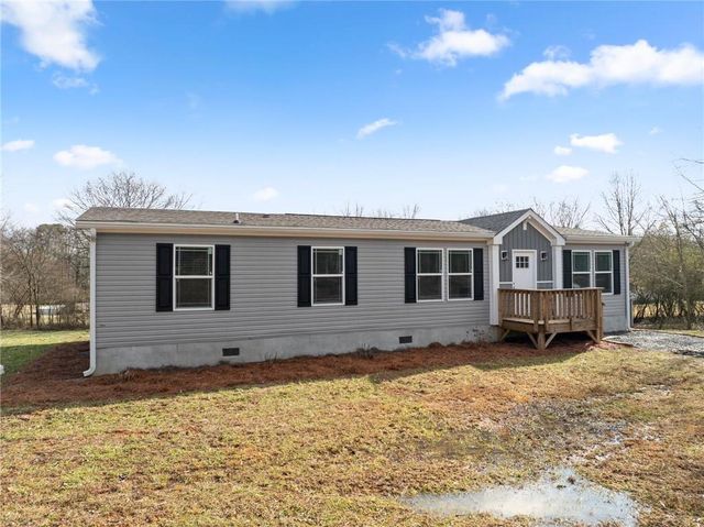 719 Kelly Bridge Road, Dawsonville, GA 30534