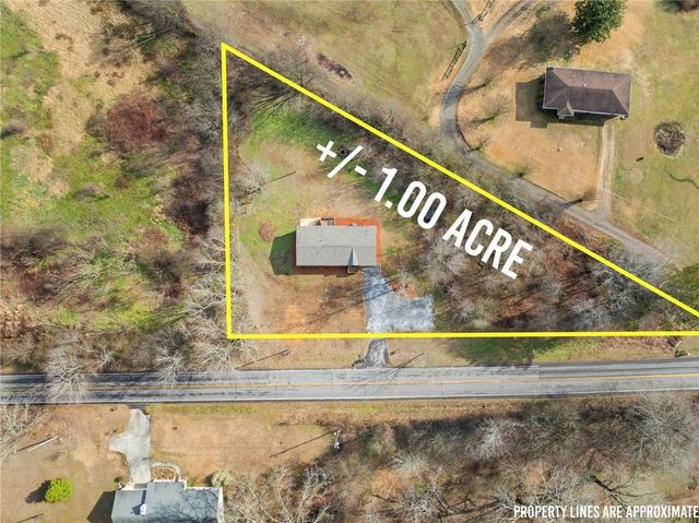 719 Kelly Bridge Road, Dawsonville, GA 30534