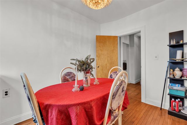 100 W 121 Street 61, New York (manhattan), NY 10027
